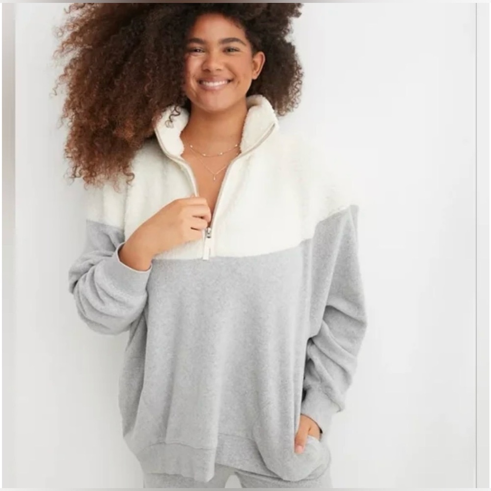 Aerie Quarter Zip Sweatshirt - Picture 1 of 4